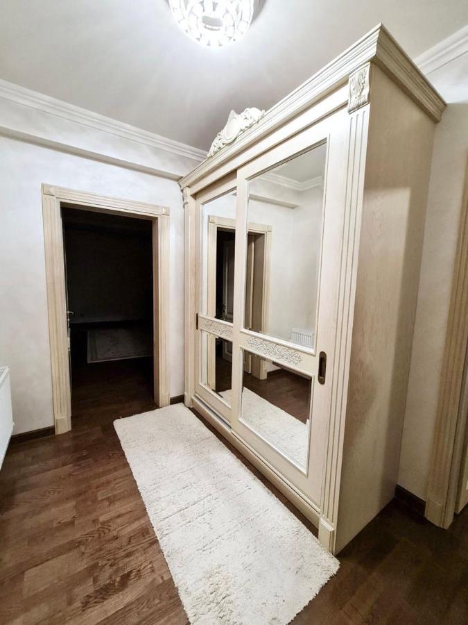 Cathedral Park And Pedestrian Zone Ultracentral Cozy Apartment In Chisinau Ngoại thất bức ảnh